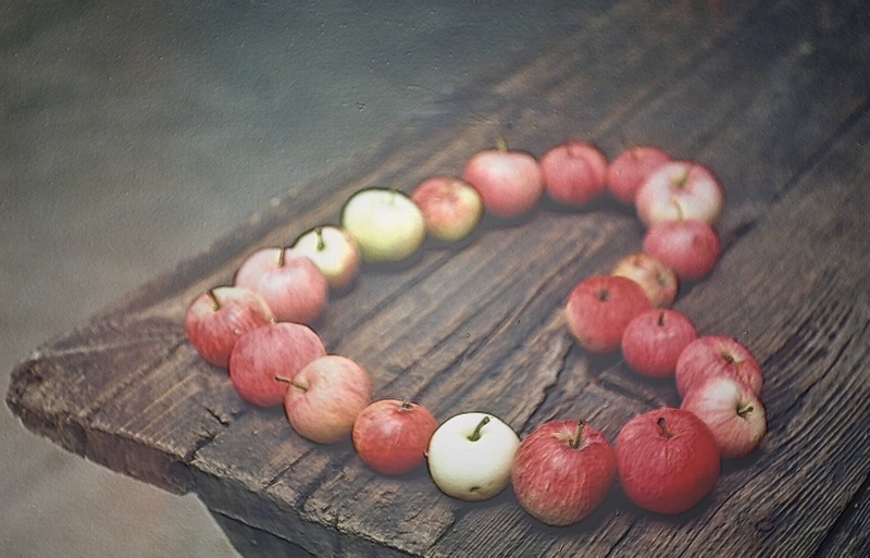 Ритуалы приворотов с фотографией. 
